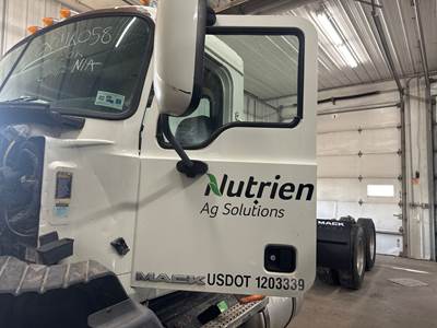 Mack CXU Front Door Assembly