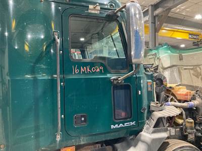 Mack CXU Front Door Assembly