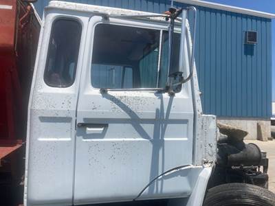 Mack Midliner Front Door Assembly for a Mack CS Midliner
