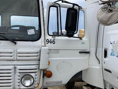 Mack Midliner Front Door Assembly for a Mack MS Midliner