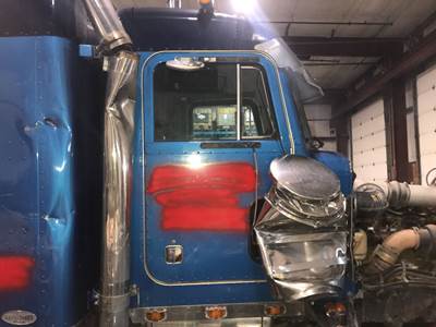 Peterbilt 379 Front Door Assembly