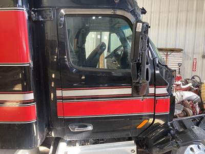 Peterbilt 579 Front Door Assembly
