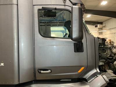 Peterbilt 579 Front Door Assembly