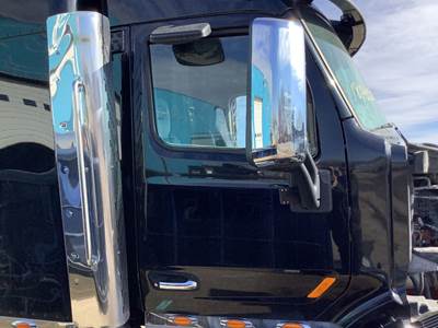 Peterbilt 579 Front Door Assembly