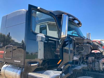 Peterbilt 579 Front Door Assembly