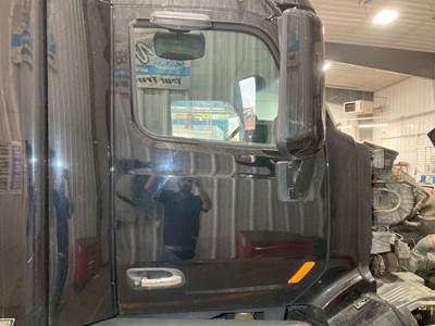 Peterbilt 579 Front Door Assembly