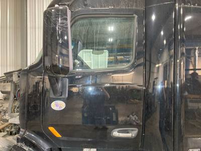 Peterbilt 579 Front Door Assembly