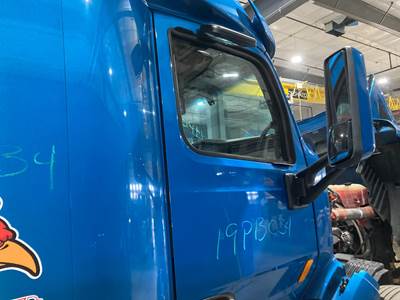 Peterbilt 579 Front Door Assembly