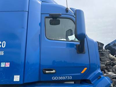 Peterbilt 579 Front Door Assembly