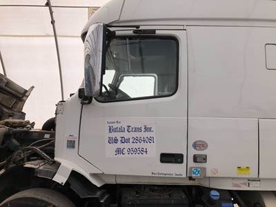 Volvo VNL Front Door Assembly