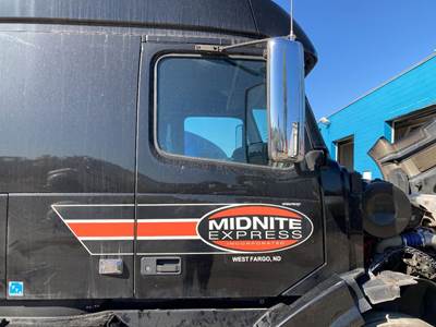 Volvo VNL Front Door Assembly