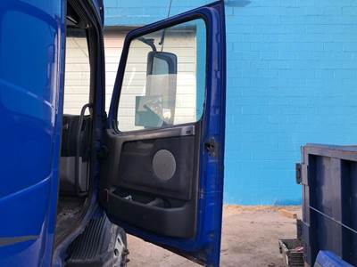 Volvo VNL Front Door Assembly