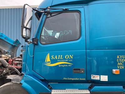 Volvo VNL Front Door Assembly