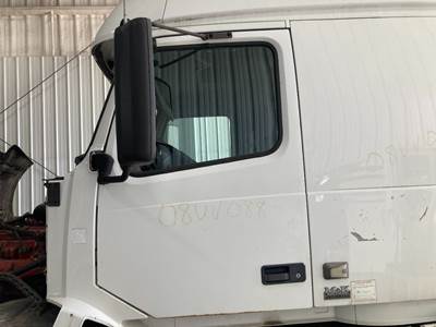 Volvo VNL Front Door Assembly