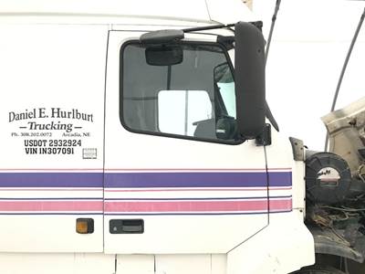 Volvo VNL Front Door Assembly