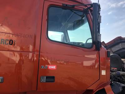 Volvo VNL Front Door Assembly