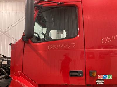 Volvo VNL Front Door Assembly
