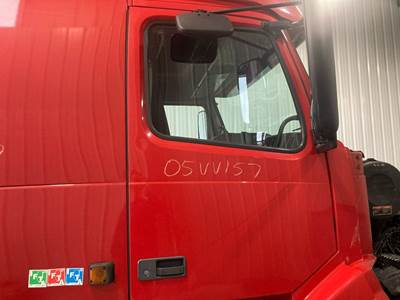 Volvo VNL Front Door Assembly