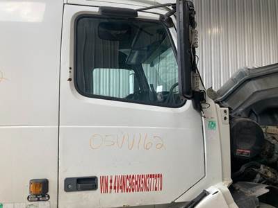 Volvo VNL Front Door Assembly