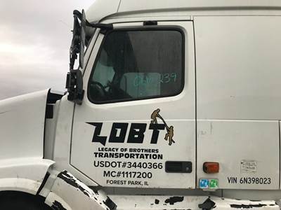 Volvo VNL Front Door Assembly