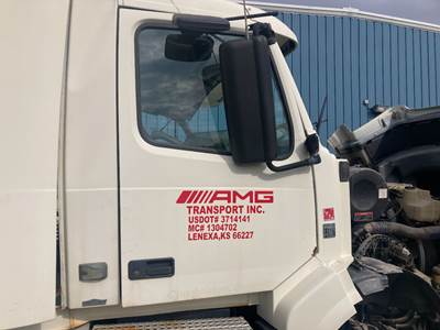 Volvo VNL Front Door Assembly