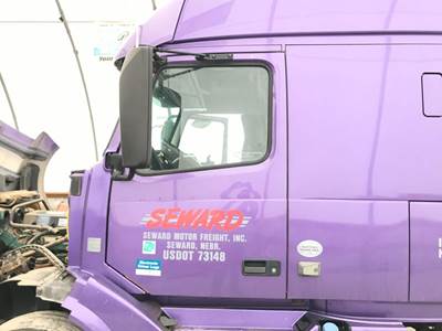 Volvo VNL Front Door Assembly