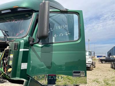 Volvo VNL Front Door Assembly