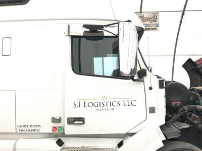 Volvo VNL Front Door Assembly