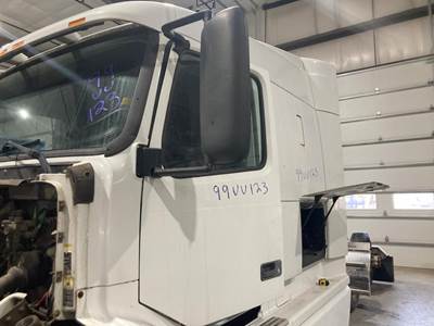 Volvo VNL Front Door Assembly