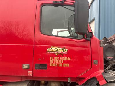 Volvo VNL Front Door Assembly