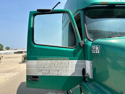 Volvo VNL Front Door Assembly