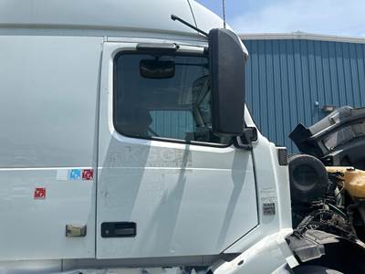 Volvo VNL Front Door Assembly