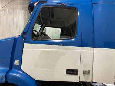 Volvo VNM Front Door Assembly