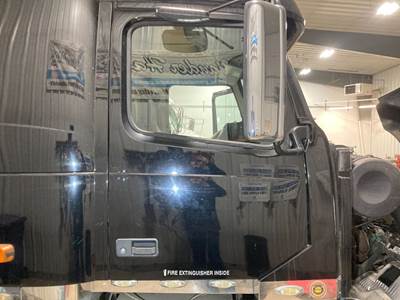 Volvo VT Front Door Assembly