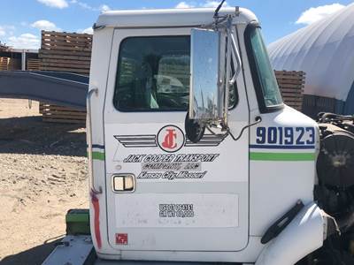 Volvo WAH Front Door Assembly