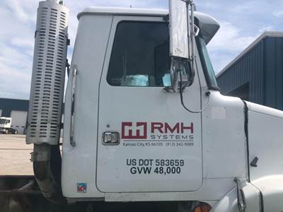 Volvo WCA Front Door Assembly