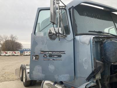 Volvo WIA Front Door Assembly