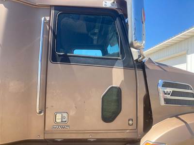 Western Star 5700 Front Door Assembly