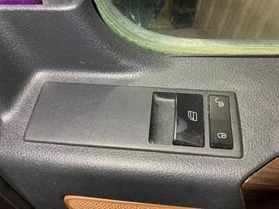 Freightliner Cascadia Door Electrical Switch