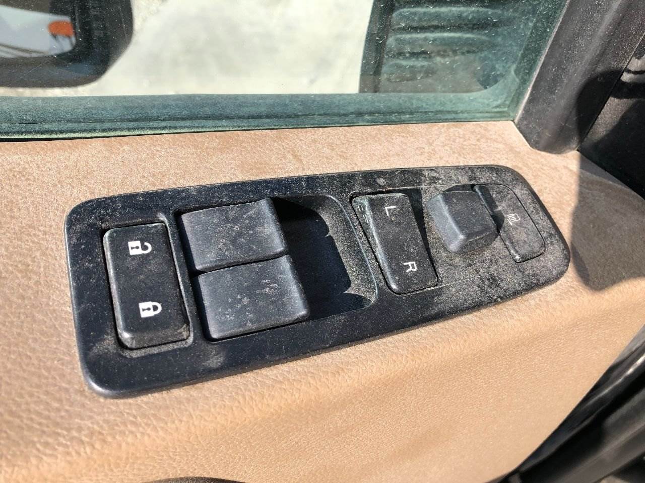 2018 Kenworth T680 Door Electrical Switch For Sale Des Moines, IA