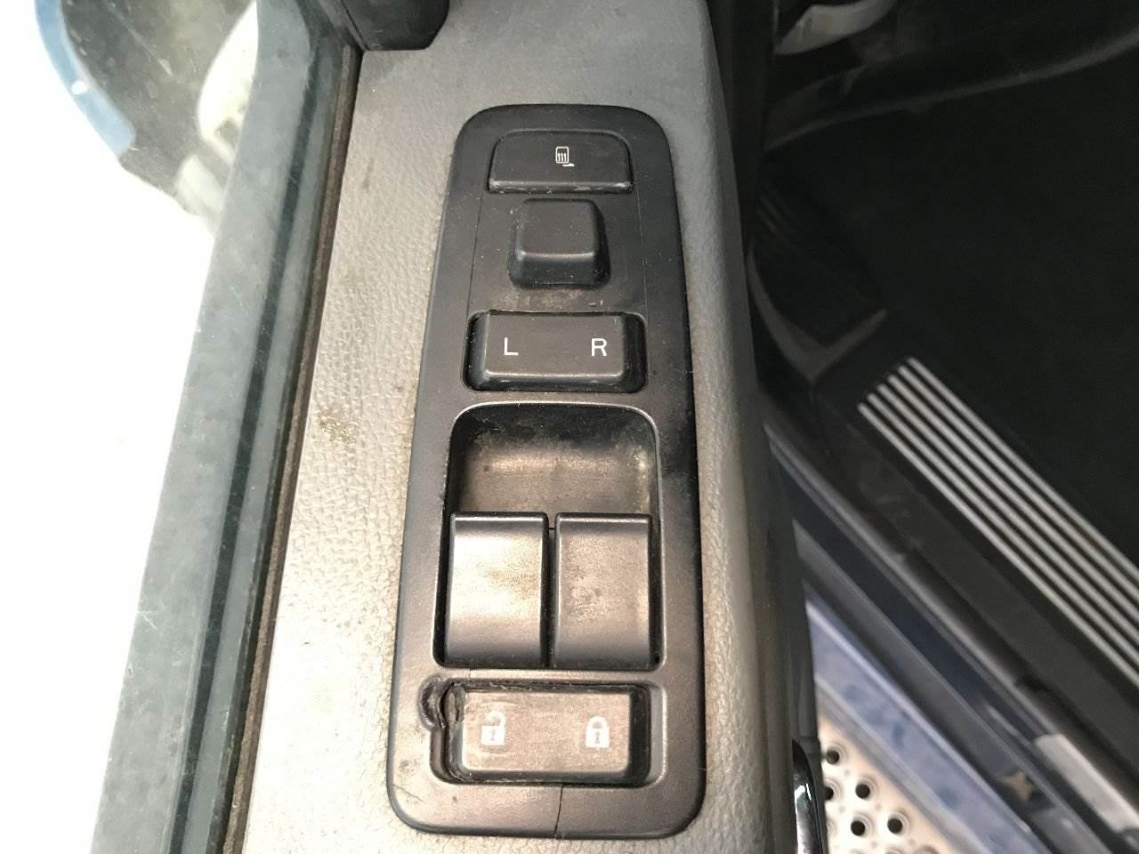 2015 Kenworth T680 Door Electrical Switch For Sale Council Bluffs, IA