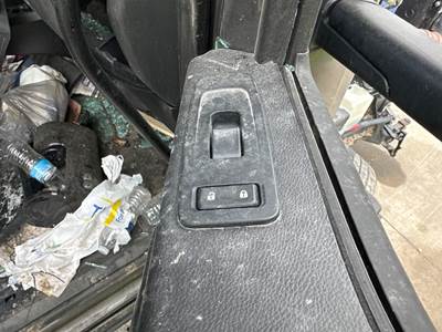 Kenworth T680 Door Electrical Switch