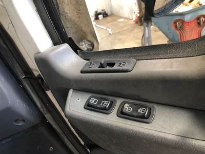 Mack CXU Door Electrical Switch