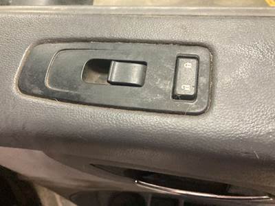 Peterbilt 579 Door Electrical Switch