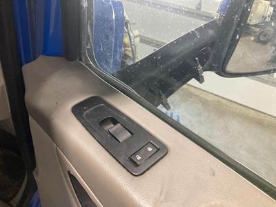 Peterbilt 579 Door Electrical Switch
