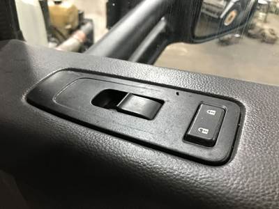 Peterbilt 579 Door Electrical Switch