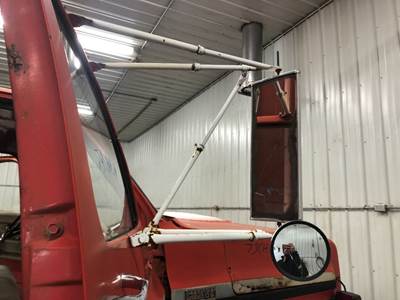 Chevrolet C65 Door Mirror