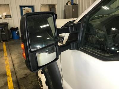 Ford F-450 Door Mirror for a Ford F450 Super Duty