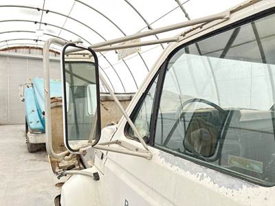 Ford F-800 Door Mirror for a Ford F800