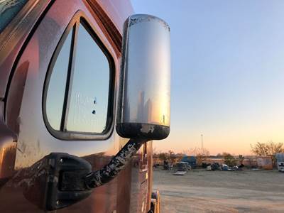 Freightliner Cascadia Door Mirror